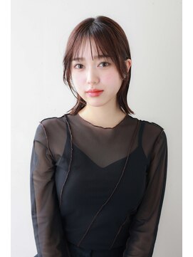 エムプラス 二子玉川(Mplus) シースルーバングが暗髪ヘアとマッチした軽やかなくびれヘア