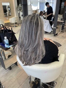 エアー 銀座(air) ★岡田有加★20代30代★銀座★白髪ぼかしハイライトカラー