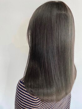 ジェルーナ(JELUNA)の写真/顔周りのレイヤーで簡単イメチェン☆アレンジの幅が広がり、結んだ時にも可愛く雰囲気のあるオシャレ感に♪