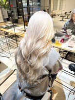 リムレス(LIMLESS)&nbsp;ミルクティーベージュラベンダーピンクダブルカラーブリーチ