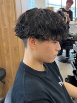 エルマーク 豊中(L-MARK)&nbsp;スパイラルパーマツイストパーマアップバング短髪メッシュ