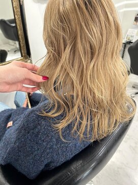 マインドヘアー(MiND HAiR) ミルクティーベージュ_透明感ブリーチカラー__32