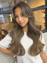 サニー 渋谷(SUNNY)&nbsp;ハイライトカラー、ミルクティーベージュ、レイヤーカット