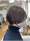 ショートボブ