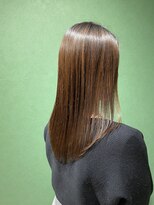 ナイン(nine) セミロングヘアー