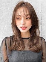 アグノス 青山(Agnos)&nbsp;大人可愛い艶感うる艶髪ミディアムレイヤーカット斜めバング