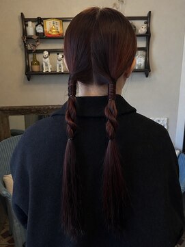 ヨナサン(Yona Saint) wine red how to arrange