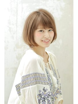 エイミーバイアフロートザガーデン 浦和店(amie by afloat the garden) 大人かわいいふんわりひし形ショートボブ【浦和】
