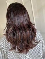 スペックホルダー(Spec Holder)&nbsp;大人可愛い20代30代40代くびれミディアムレイヤーフェザーバング