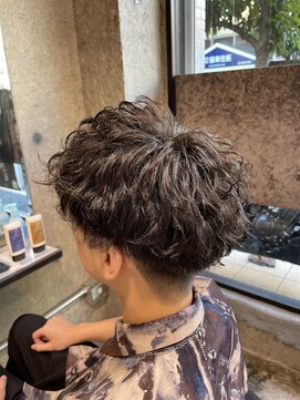 ライズ 綾瀬店(RISE) 直毛でも諦めないでください！外国人風波巻きスパイラル！！