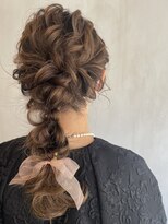 エクー(ECOO)&nbsp;【        ハイポニー編みおろしアレンジ　　　】