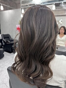 エンディアリング 東銀座(Endearing) ショコラアッシュ/ヘルシースタイル/ふんわりカール/銀座/東銀座