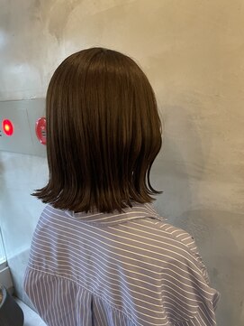 リリアーナ(LILIANA) 切りっぱなしボブ 似合わせ 髪質改善 縮毛矯正 池袋 韓国ヘア