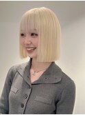 7585ブロンドベージュハイトーンカラー切りっぱなし韓国ボブ