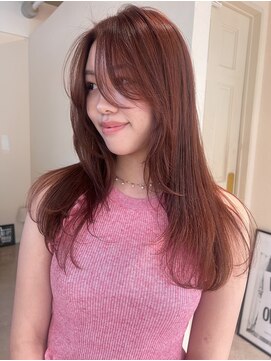 ホテリー(Hotely) ブリーチなしカラー20代セミロング顔まわりレイヤーピンク