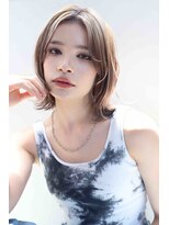 ネル 千早 香椎(nell.)&nbsp;大人可愛い20代30代40代マッシュショートボブウルフレイヤーボブ