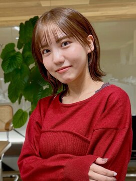 ラロ(raro) イルミナカラーで透明感ベージュ