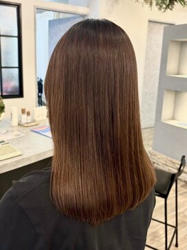 ヴィサージュバスク(VISAGE ba.s.k) 乾かしただけで艶髪