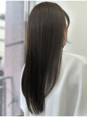 ディープグレージュ