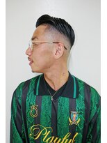 ルックグッドストア タカラヅカ(LOOK GOOD STORE TAKARAZUKA)&nbsp;メンズカットアップバングスキンフェードサイドパートショート