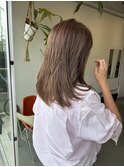 ピンクベージュ　白髪ぼかし　40代おとな可愛い　ブリーチなし