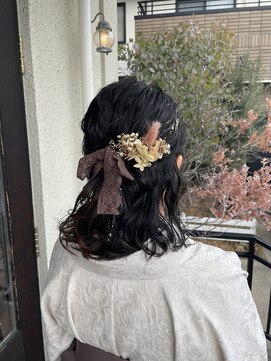 キキ(kiki) ハーフアップ♪