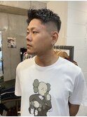メンズカットフェードスキンフェードバーバーフェザーアップ短髪