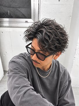 メンズ ラピス(Men's Lapis) 縦落ちシャドーパーマ