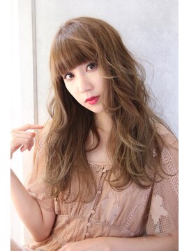 エストレーラ(estrela) 『estrela』ハイ透明感クラシカルベージュ