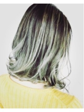 ルービック(Rubik's) ★透明感抜群！Wカラー デザイン