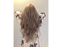 ヴォーグ(VOGUE)