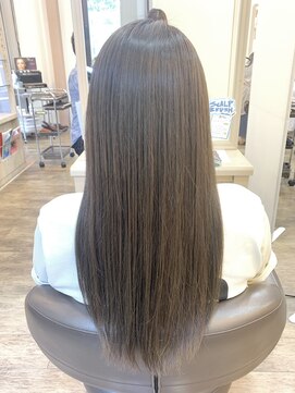 アルターリール(aL ter Rire) 赤み消しアッシュブラウン/福原遼華