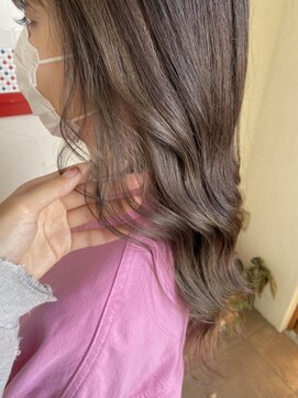 パディントン(Paddington) 決め手はラベンダーピンク♪甘すぎない女性らしいスタイル☆