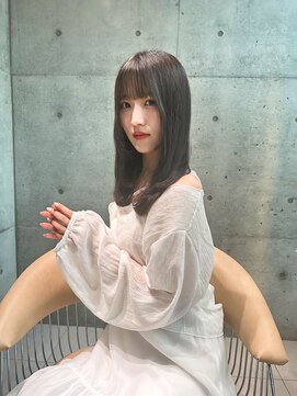 ロンド レア 天神大名店(Lond Le’a) オリーブグレージュブリーチなし透明感カラーレイヤーカット韓国