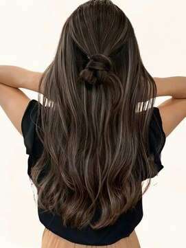 ゴカン バイ ジル ブラン 名古屋(Gokan by JIL BLAN) ハイライトバレイヤージュダブルカラーショートカット30代40代