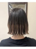 プレイングカラー × 切りっぱなしボブ