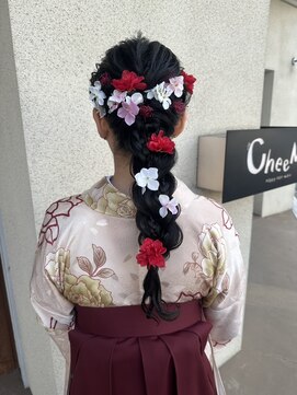 カウチ ヘアー ドレッシング(COUCH Hair Ｄressing) 女性らしいフェミニンな卒業式スタイル