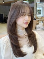 グランド(GRAND) 顔周りレイヤー/ベージュカラー/20代/30代/40代/表参道【古岡】