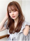 30代小顔に見えるくびれヘアレイヤー × オリーブグレージュ