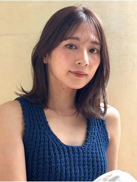 ザック ヴィ(ZACC vie) くびれミディアム/シースルーバング/ オリーブベージュ