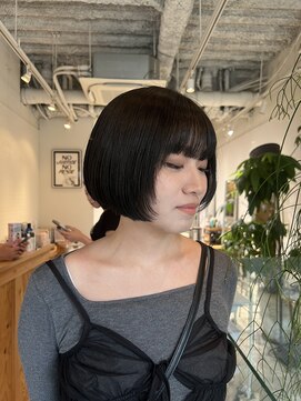 艶髪ショートボブ