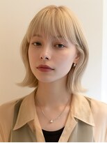 リエル(LIERU) 憧れのブロンドボブ