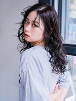 ヘアークラフト(Hair Craft)&nbsp;くるくるパーマ×ミディアムレイヤー【岡山】暗髪