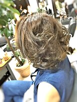 キャン 温品店(CAN)&nbsp;【ＣＡＮ】　大人のアッシュグレージュ