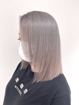 シェミール(CHEMIR) 透明感カラー切りっぱなしボブ×ホワイトピンク【四日市】