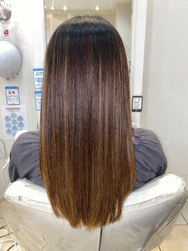 アッシュ 北上尾店(Ash) ハイライト縮毛矯正