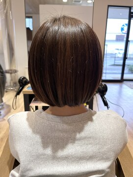 サラ(sarah) ミニボブ/ショート