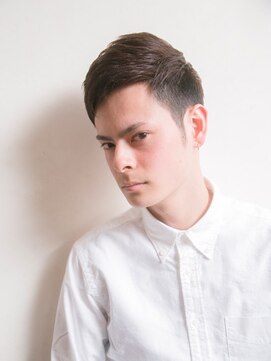 カーウォッシュバーバー(CARWASH BARBER) アップバングビジカジマッシュパーマバーバースタイル