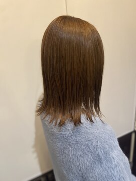 レヴェヘアプラス(rever hair) 外ハネボブ