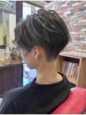20代30代40代2ブロック前下がりショート刈り上げ女子